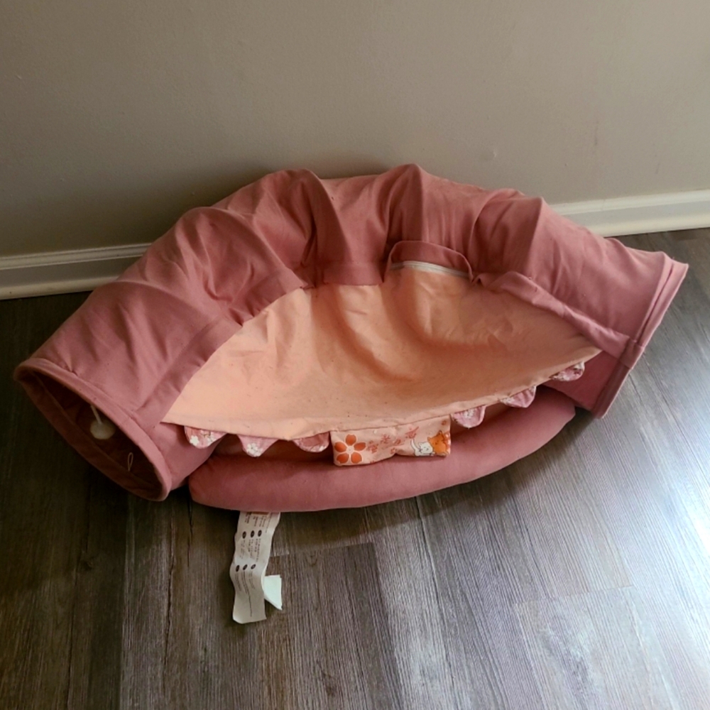 Kitty Playhouse 😺